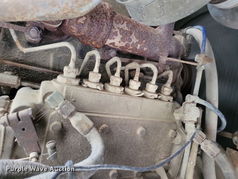 image for item OH9477 1983 Mack WS700 Cruise-Liner semi truck