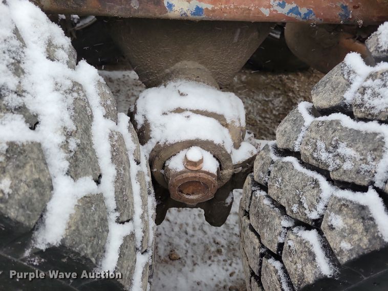 image for item OH9477 1983 Mack WS700 Cruise-Liner semi truck