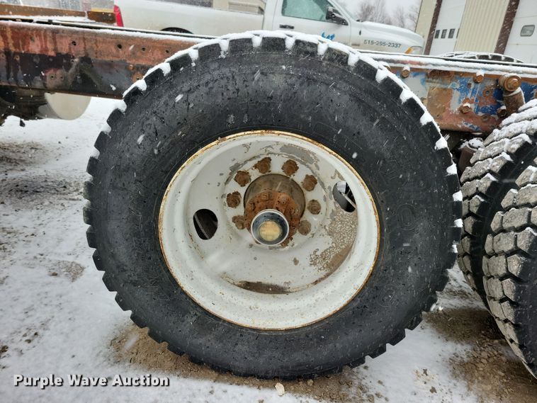 image for item OH9477 1983 Mack WS700 Cruise-Liner semi truck