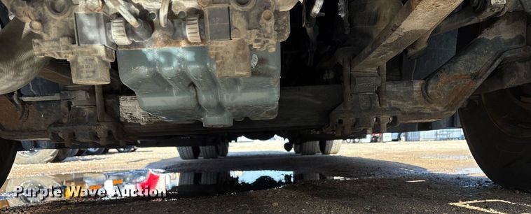 image for item OK9451 2005 Freightliner Century Class  semi truck