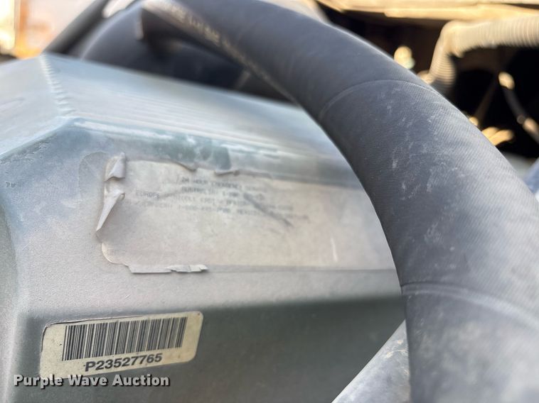 image for item OK9451 2005 Freightliner Century Class  semi truck