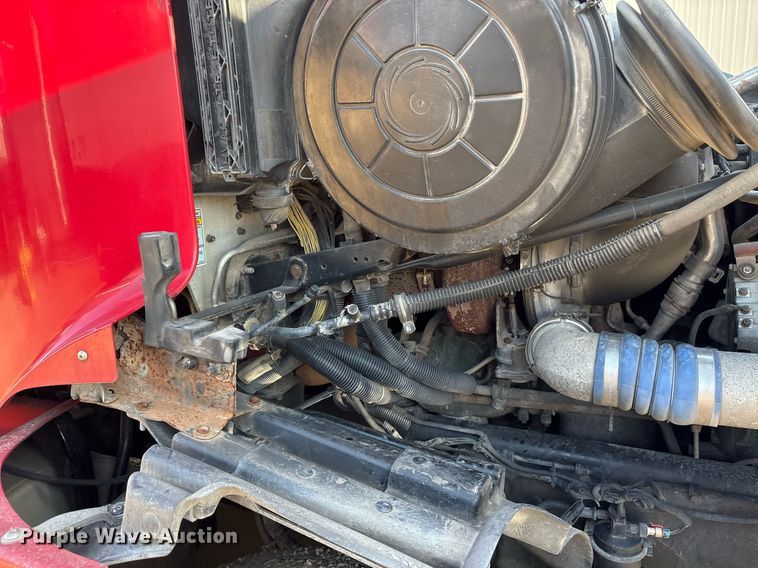 image for item OK9451 2005 Freightliner Century Class  semi truck