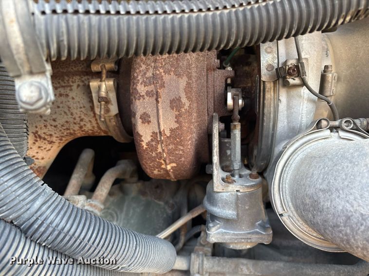 image for item OK9451 2005 Freightliner Century Class  semi truck