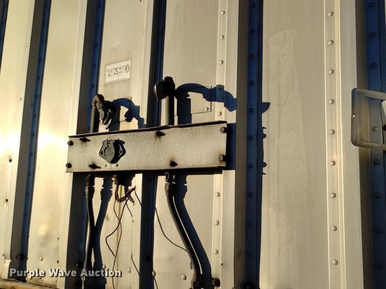 image for item YA0159 1968 Strick dry van trailer