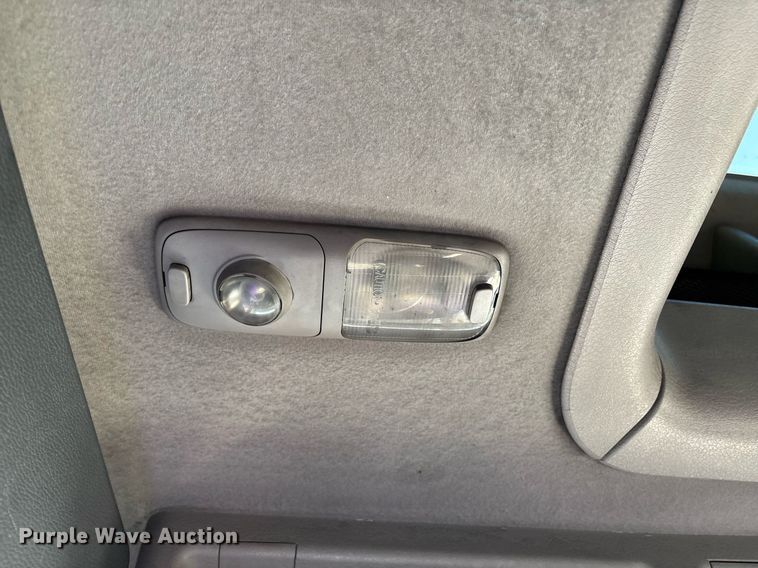 image for item YA0163 2012 Volvo VNL semi truck