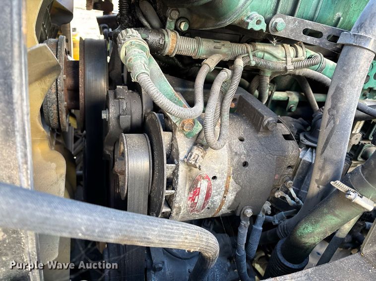 image for item YA0163 2012 Volvo VNL semi truck