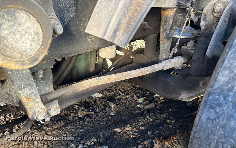 image for item YA0163 2012 Volvo VNL semi truck