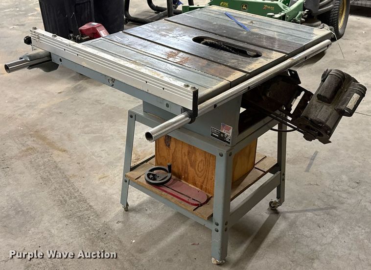 image for item DO0151 Delta table saw
