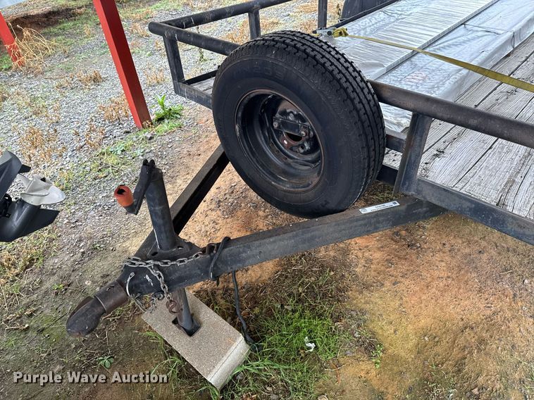 image for item DO0155 Utility trailer