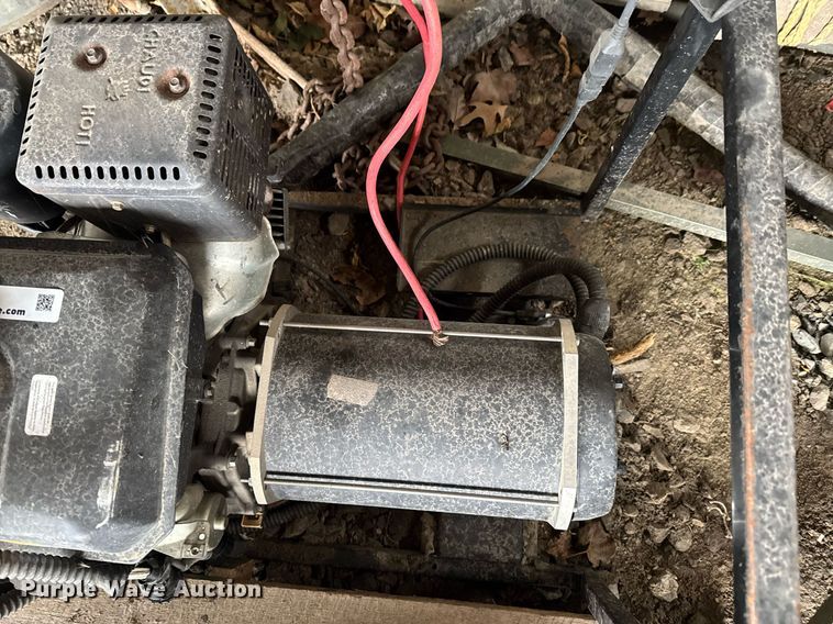 image for item DO0156 Smith-Root electrofisher generator