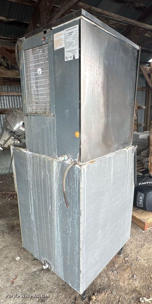 image for item DO0157 Hoshizaki KM-515MAH ice machine