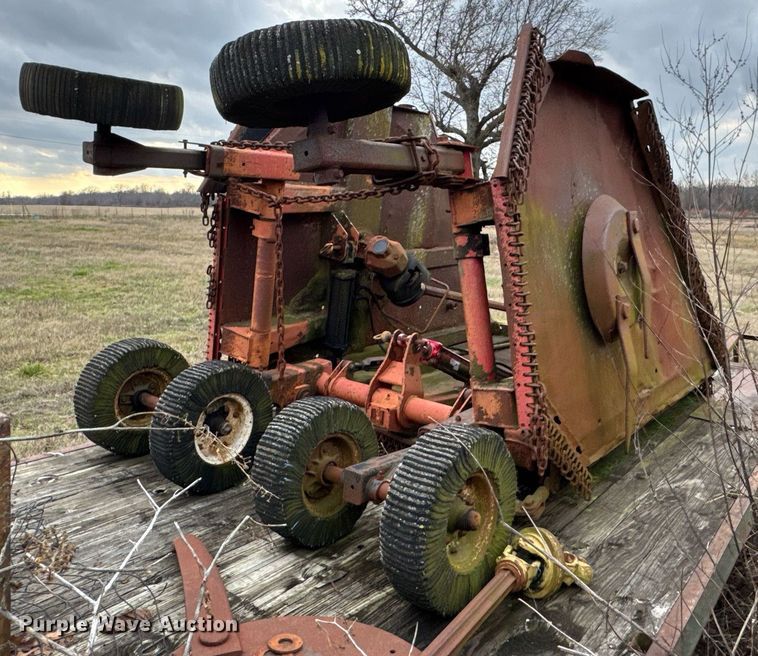 image for item DO0181 Bush Hog batwing rotary mower