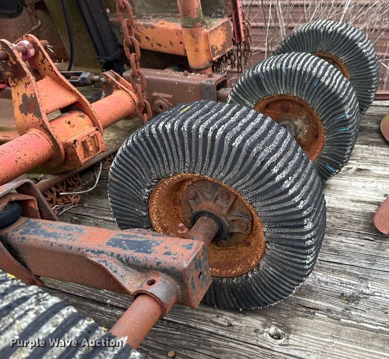 image for item DO0181 Bush Hog batwing rotary mower