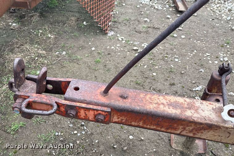 image for item DO0191 Massey Ferguson 620 tandem disk