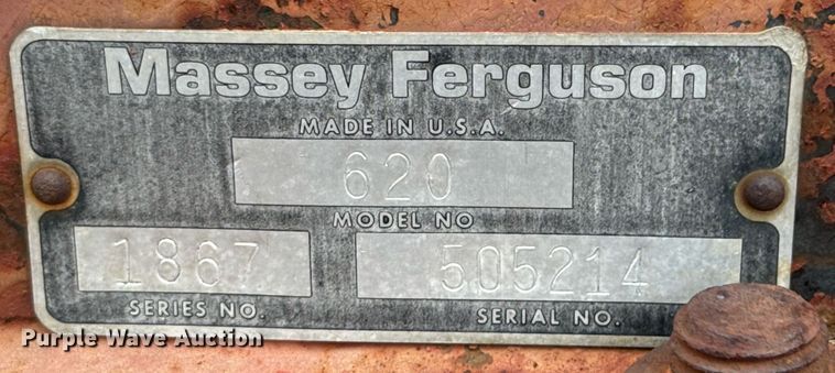 image for item DO0191 Massey Ferguson 620 tandem disk