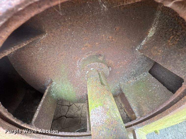 image for item DO0193 Crisafulli irrigation pump