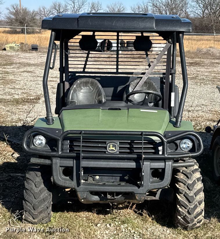 image for item DO0222 2011 John Deere Gator 825i utility vehicle