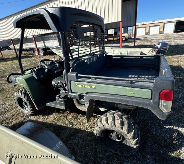 image for item DO0222 2011 John Deere Gator 825i utility vehicle