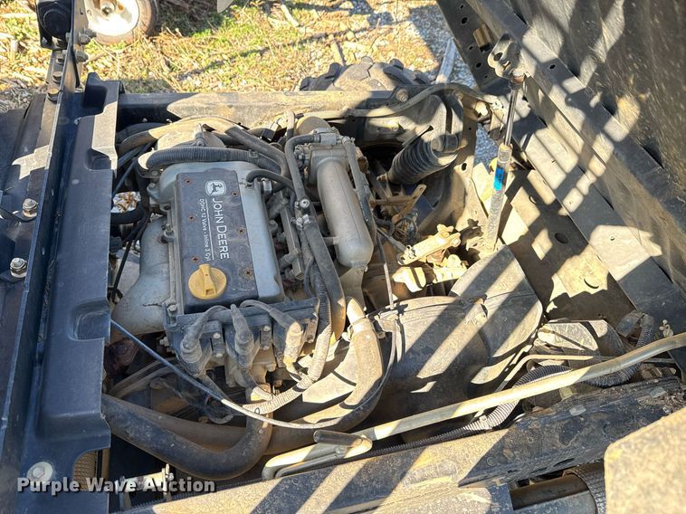 image for item DO0222 2011 John Deere Gator 825i utility vehicle