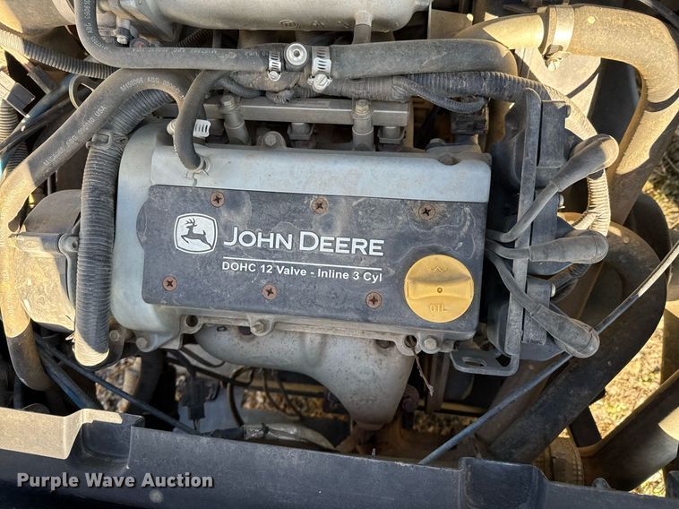 image for item DO0222 2011 John Deere Gator 825i utility vehicle