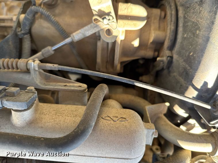 image for item DO0222 2011 John Deere Gator 825i utility vehicle