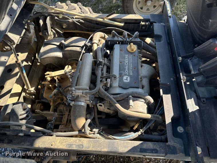 image for item DO0222 2011 John Deere Gator 825i utility vehicle