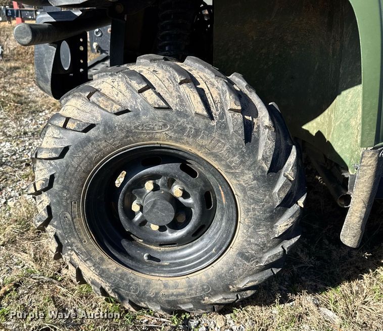 image for item DO0222 2011 John Deere Gator 825i utility vehicle