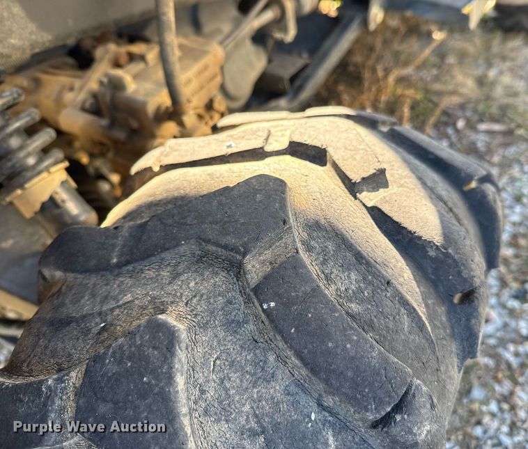 image for item DO0222 2011 John Deere Gator 825i utility vehicle