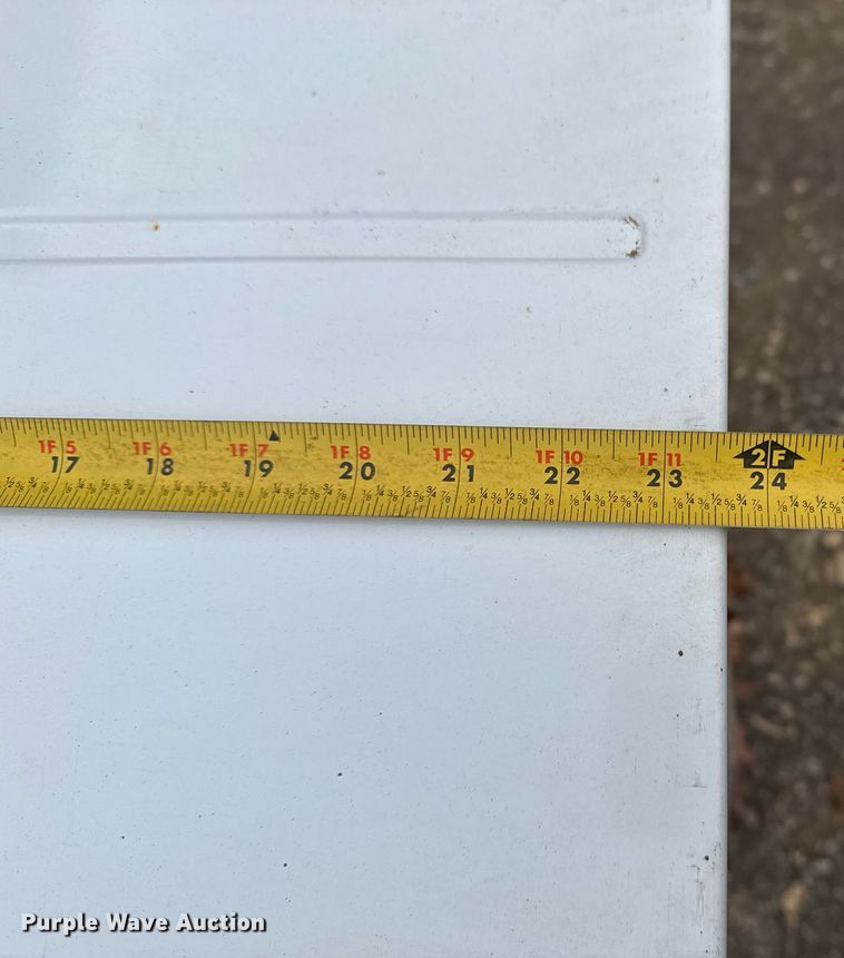 image for item EG7942 Frigidaire FFRH18L2R22 AC/heating unit