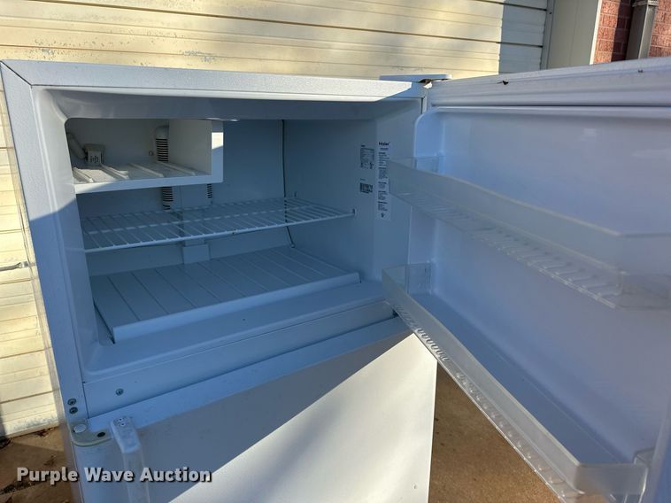 image for item EJ5336 Haier HTQ21JAAWW refrigerator