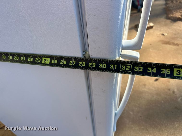 image for item EJ5336 Haier HTQ21JAAWW refrigerator