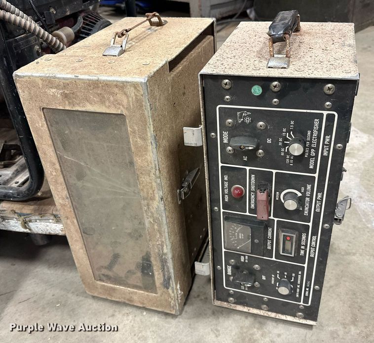 image for item EJ5337 Smith-Root Electrofisher generator