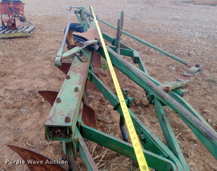 image for item EN8626 John Deere four bottom plow