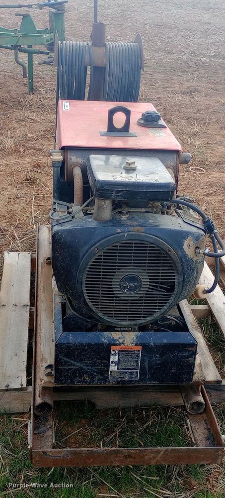 image for item EN8630 Lincoln Electric  Ranger 8 welder/generator