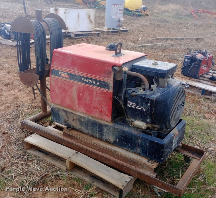 image for item EN8630 Lincoln Electric  Ranger 8 welder/generator