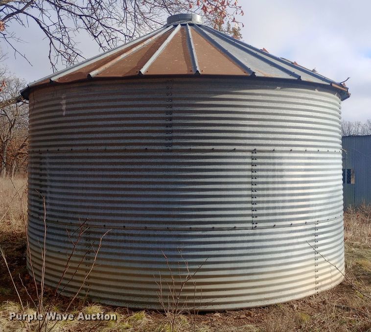 image for item EN8633 Sioux grain bin