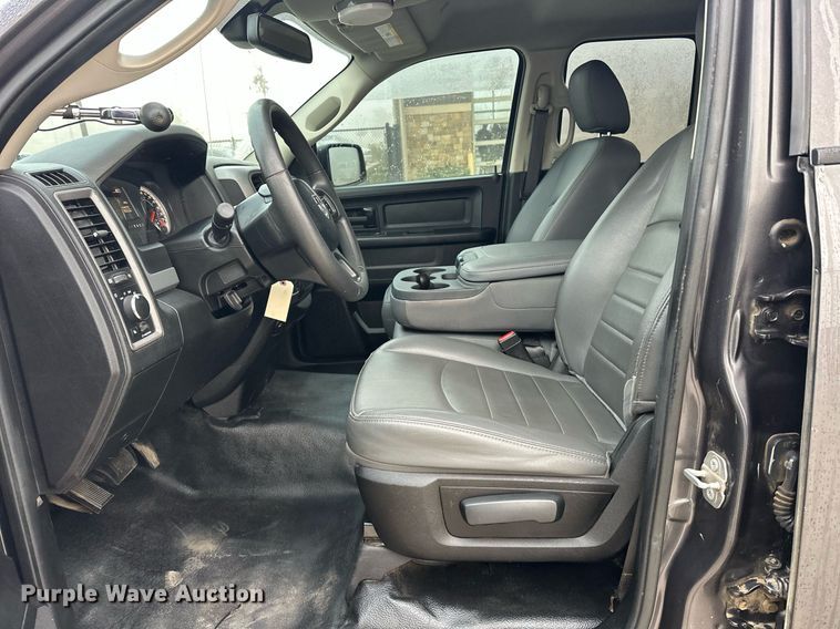 image for item ER4681 2019 Dodge Ram 1500 Quad Cab pickup truck