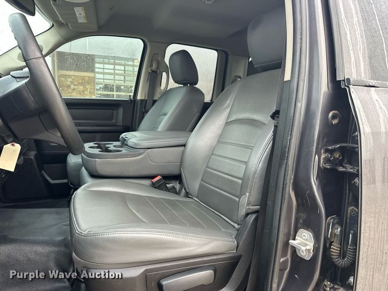 image for item ER4681 2019 Dodge Ram 1500 Quad Cab pickup truck