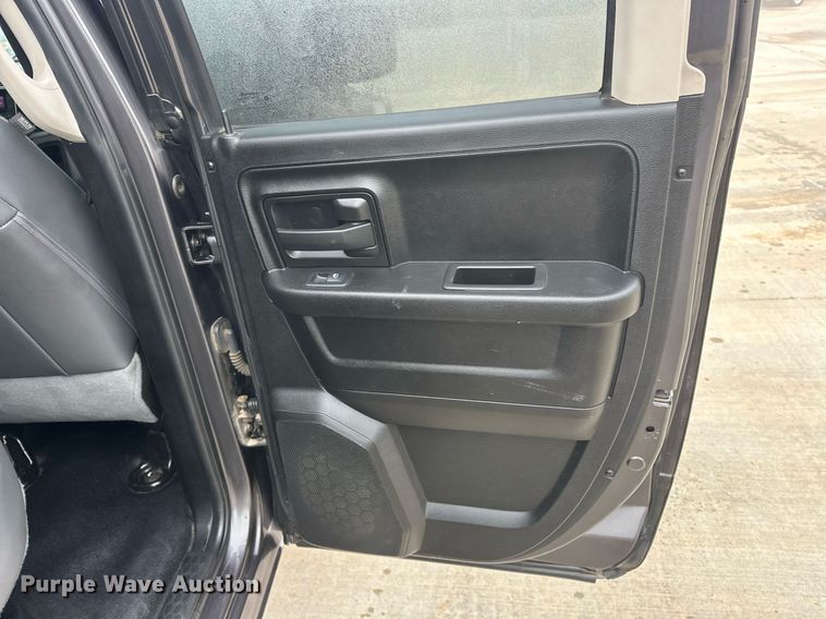 image for item ER4681 2019 Dodge Ram 1500 Quad Cab pickup truck