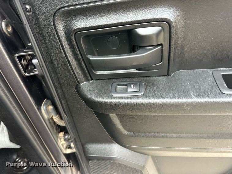 image for item ER4681 2019 Dodge Ram 1500 Quad Cab pickup truck