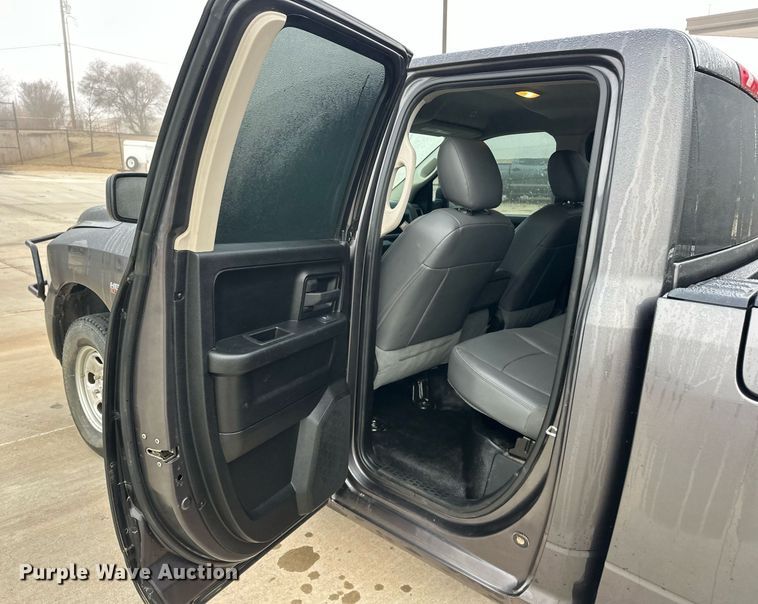 image for item ER4681 2019 Dodge Ram 1500 Quad Cab pickup truck