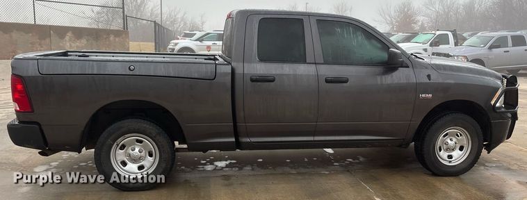 image for item ER4682 2019 Dodge Ram 1500 Quad Cab pickup truck