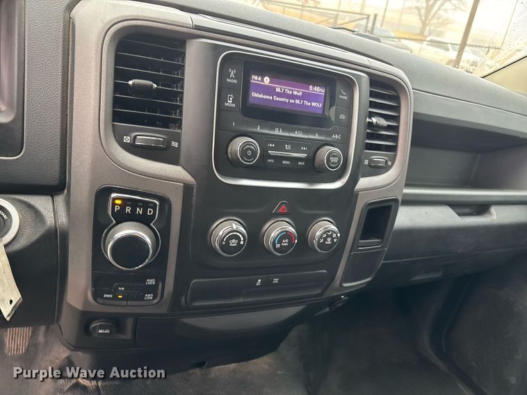 image for item ER4682 2019 Dodge Ram 1500 Quad Cab pickup truck