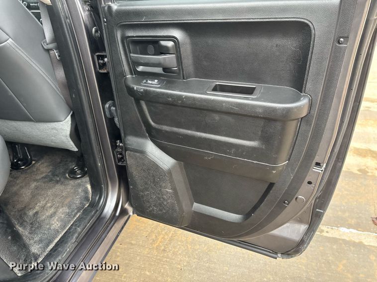 image for item ER4682 2019 Dodge Ram 1500 Quad Cab pickup truck