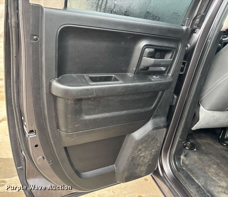 image for item ER4682 2019 Dodge Ram 1500 Quad Cab pickup truck