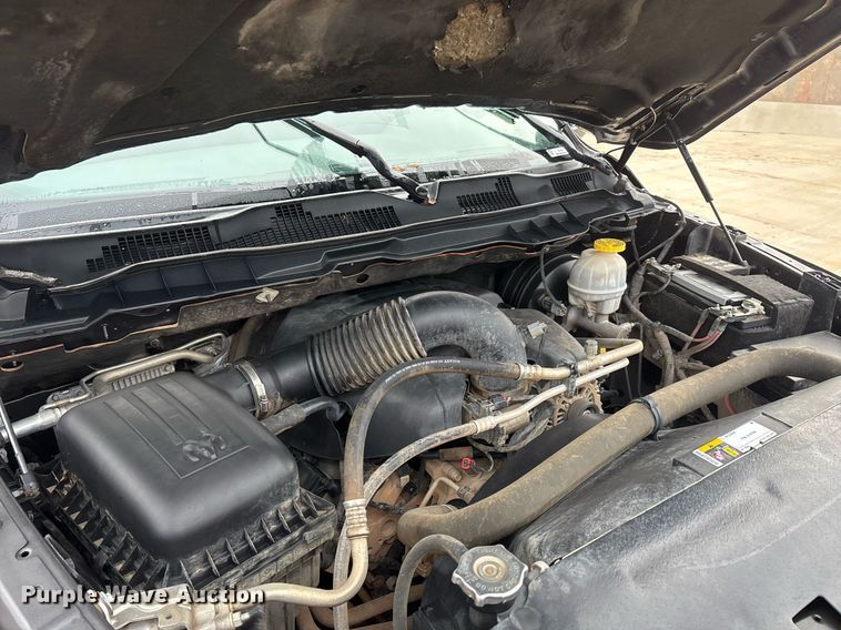 image for item ER4682 2019 Dodge Ram 1500 Quad Cab pickup truck