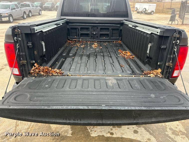 image for item ER4683 2019 Dodge Ram 1500 Quad Cab pickup truck