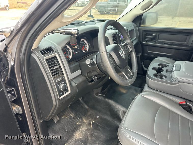 image for item ER4683 2019 Dodge Ram 1500 Quad Cab pickup truck