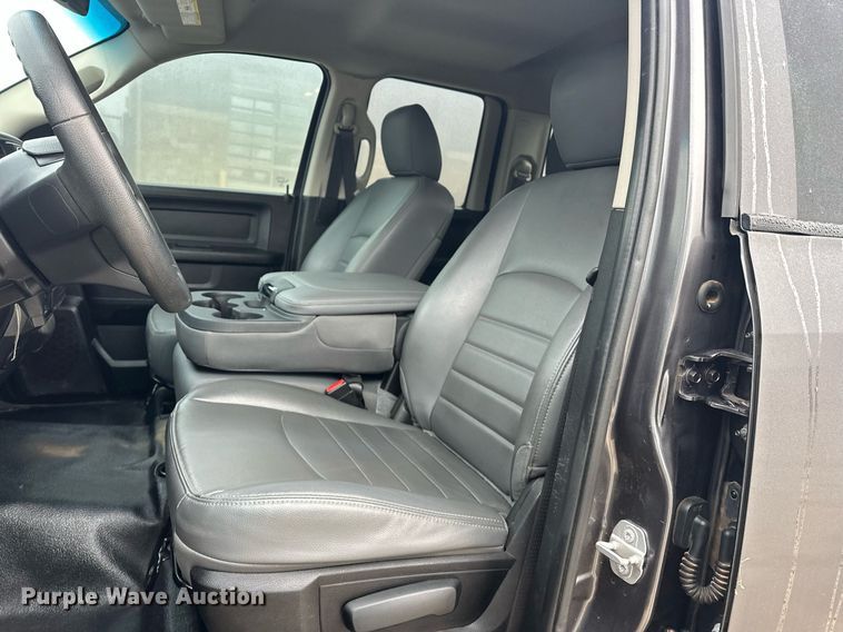 image for item ER4683 2019 Dodge Ram 1500 Quad Cab pickup truck