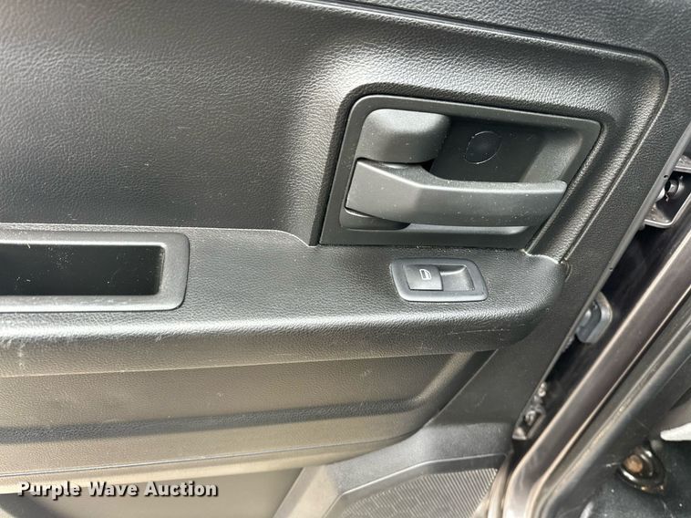 image for item ER4683 2019 Dodge Ram 1500 Quad Cab pickup truck